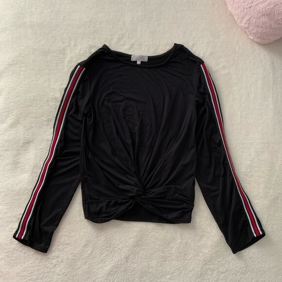 Stella Tweed Long Sleeves Twist Top - Picture 8 of 9